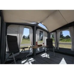 Dometic Club AIR Pro 330 M 9120001116 2023 9 Dometic Club AIR Pro 330 M 9120001116 2023 -Camping Haven Shop kampaclub330insidewithrooflining compressor 4 1