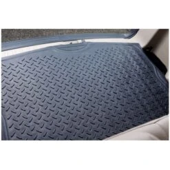 Streetwize Vehicle Boot Protective Mat SWCRM21 -Camping Haven Shop streetwizebootmatswcrm21inuse